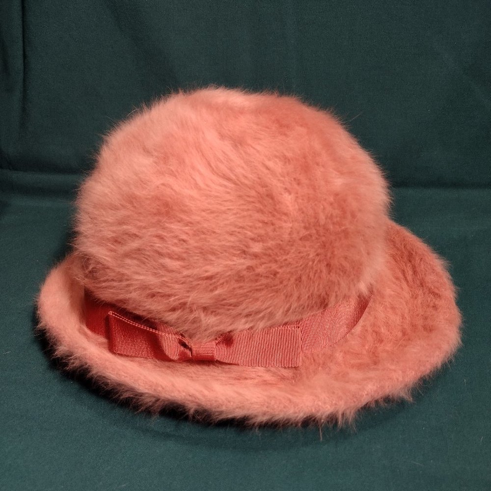 🎬 Kangol || Furgora Fuzzy GoGo Cloche Hat